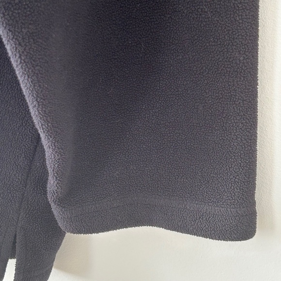 Vanity Fair Black Fleece Crewneck Top - Picture 7 of 15